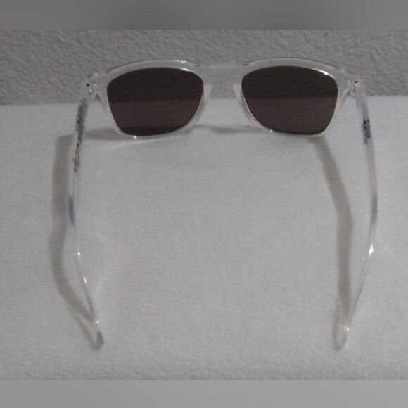 CAK Inaugural Flight Commemorative Clear Sunglasses - Like New UNISEX - Picture 2 of 4